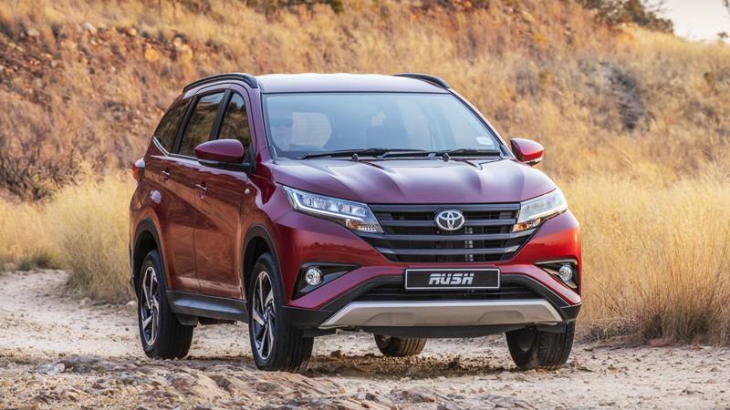 Đánh giá xe Toyota Rush 2019 với những phiên bản khác