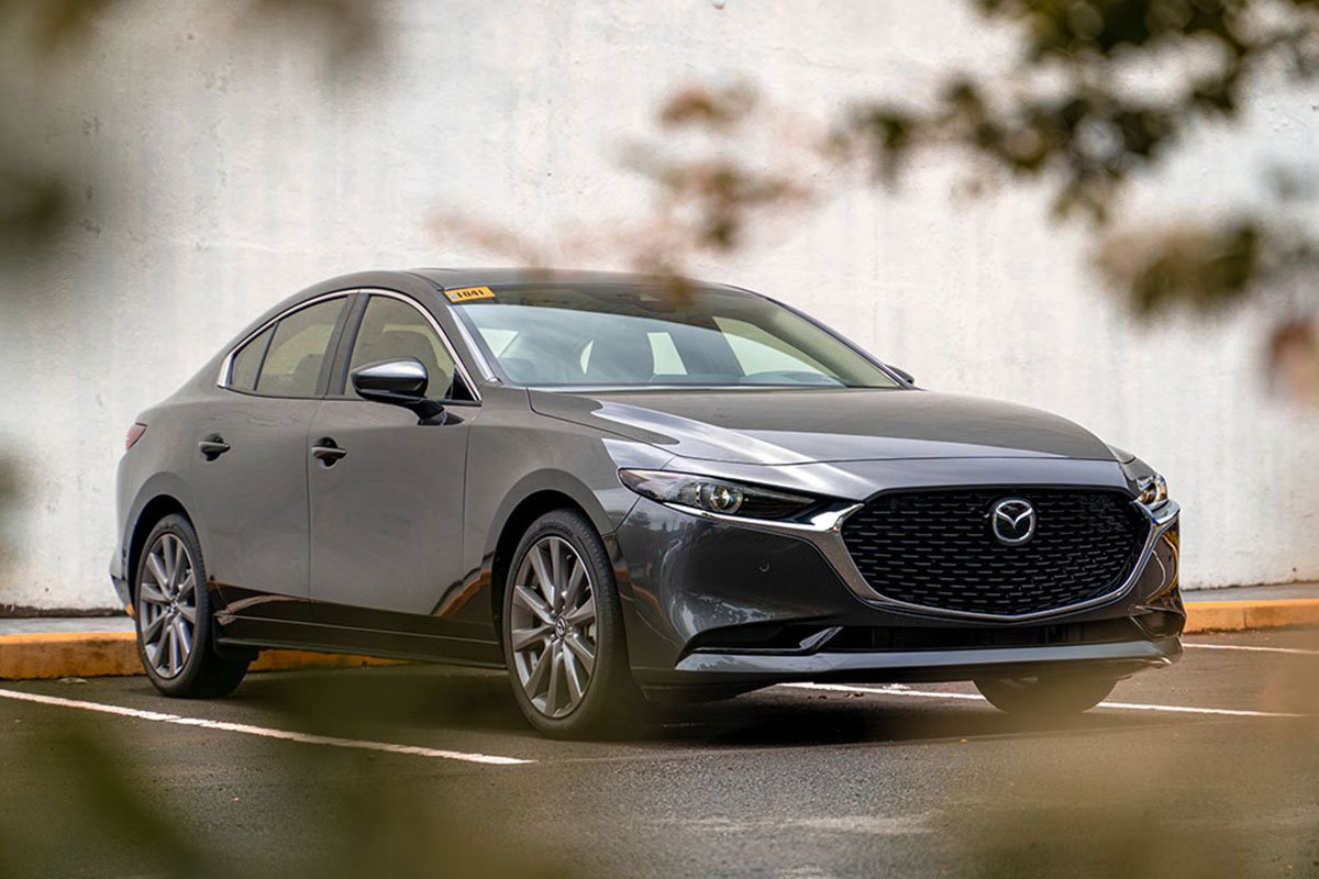 Mazda 3 Luxury 2020 - Có nên mua trong năm nay?